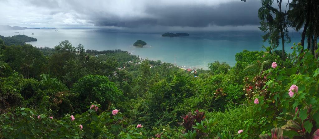 Air Manis Hill Residence Padang  Dış mekan fotoğraf